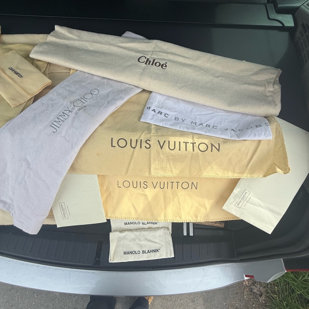 Multiple real and authentic dust bags available